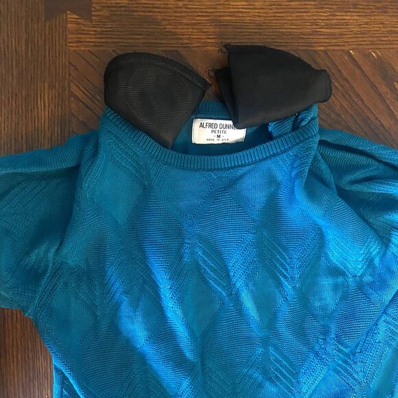 VINTAGE with Tags Alfred Dunner Petites | Short Sleeve Sweater Shoulder Pads - Picture 9 of 10